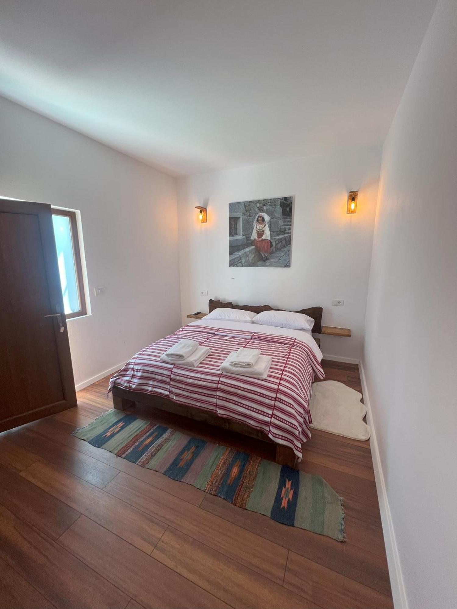 Guesthouse Koleci - Mrizi I Zanave Fishte Exteriér fotografie